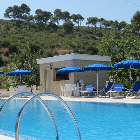 Hotel Residence Villa Ascoli Весте Екстериор снимка