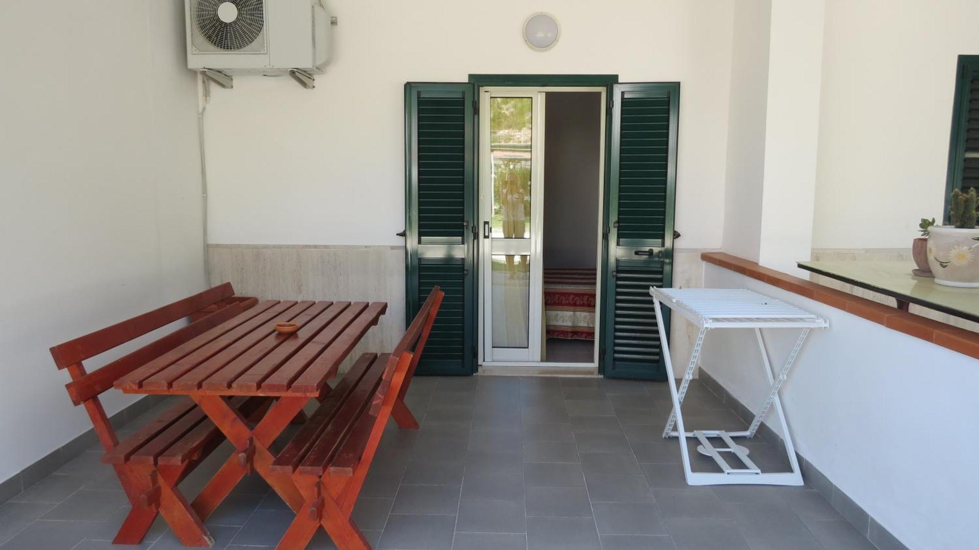 Hotel Residence Villa Ascoli Весте Екстериор снимка