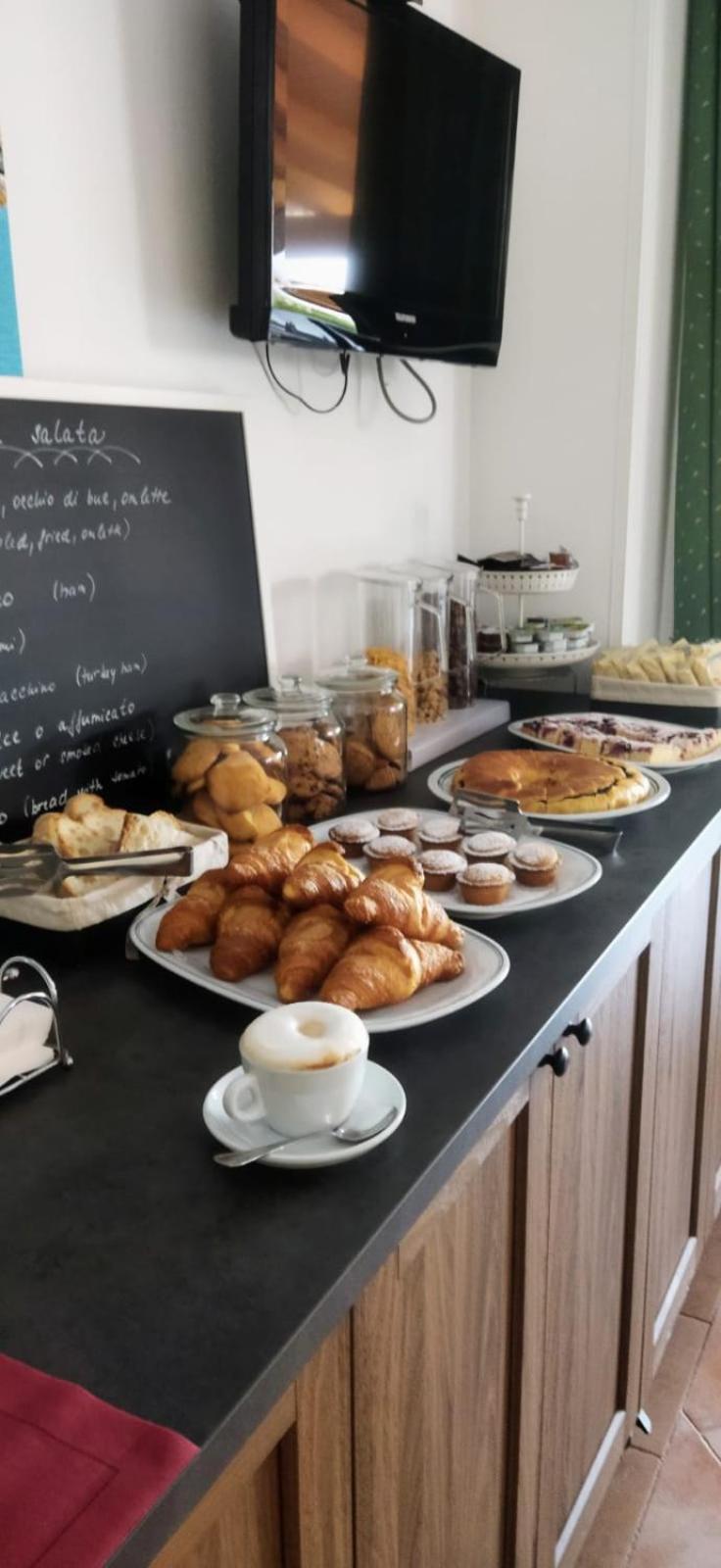 Hotel Residence Villa Ascoli Весте Екстериор снимка