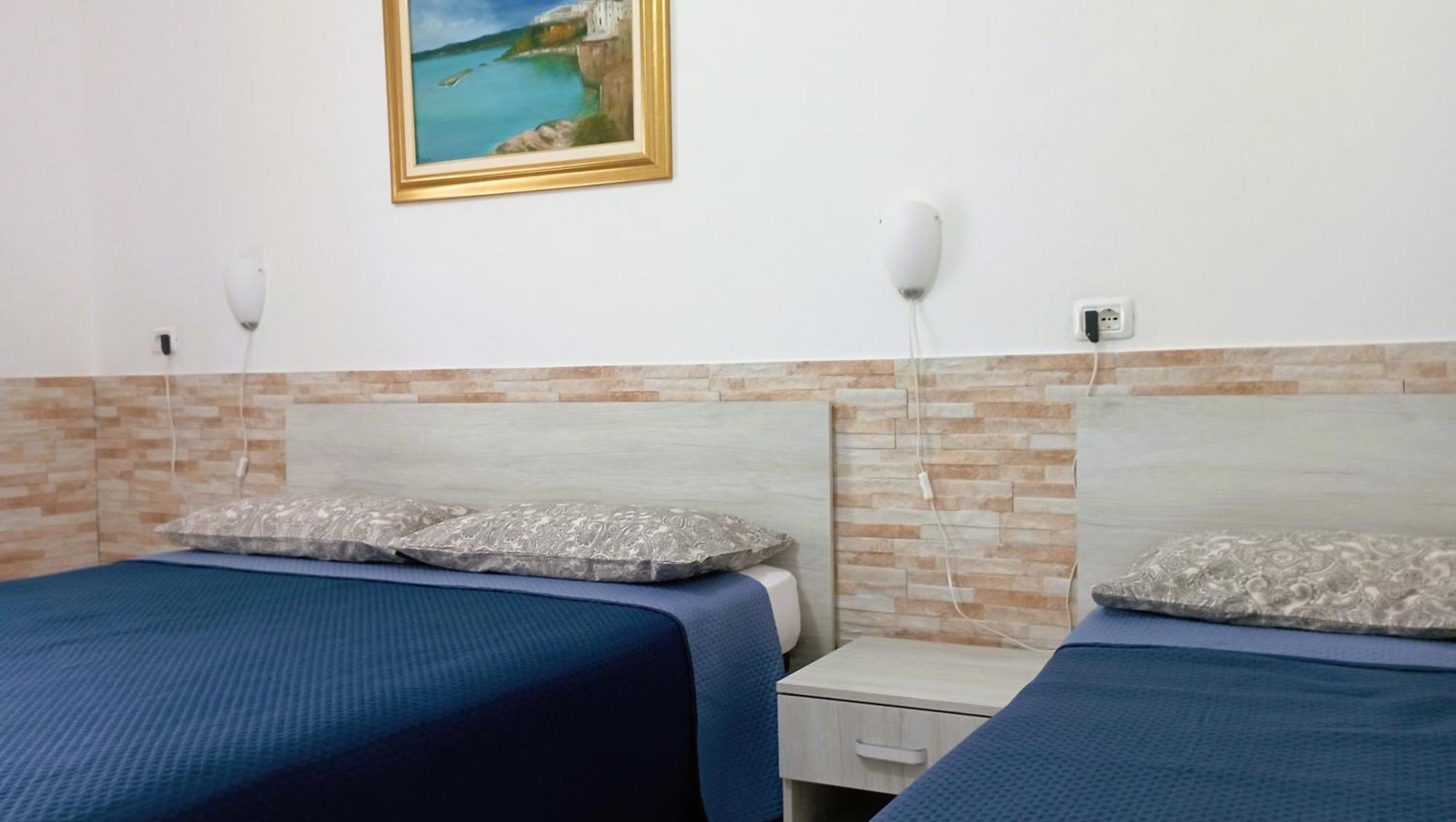 Hotel Residence Villa Ascoli Весте Екстериор снимка