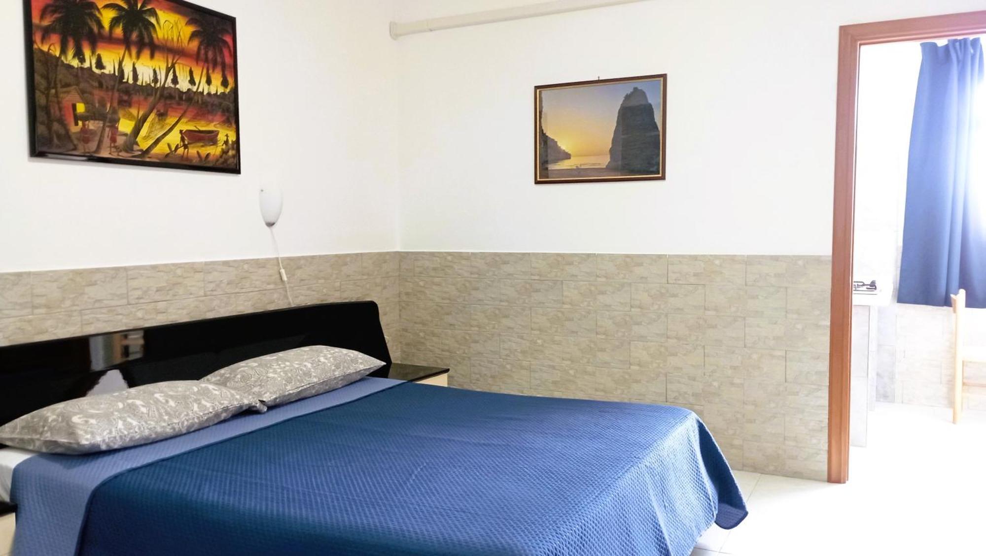 Hotel Residence Villa Ascoli Весте Екстериор снимка