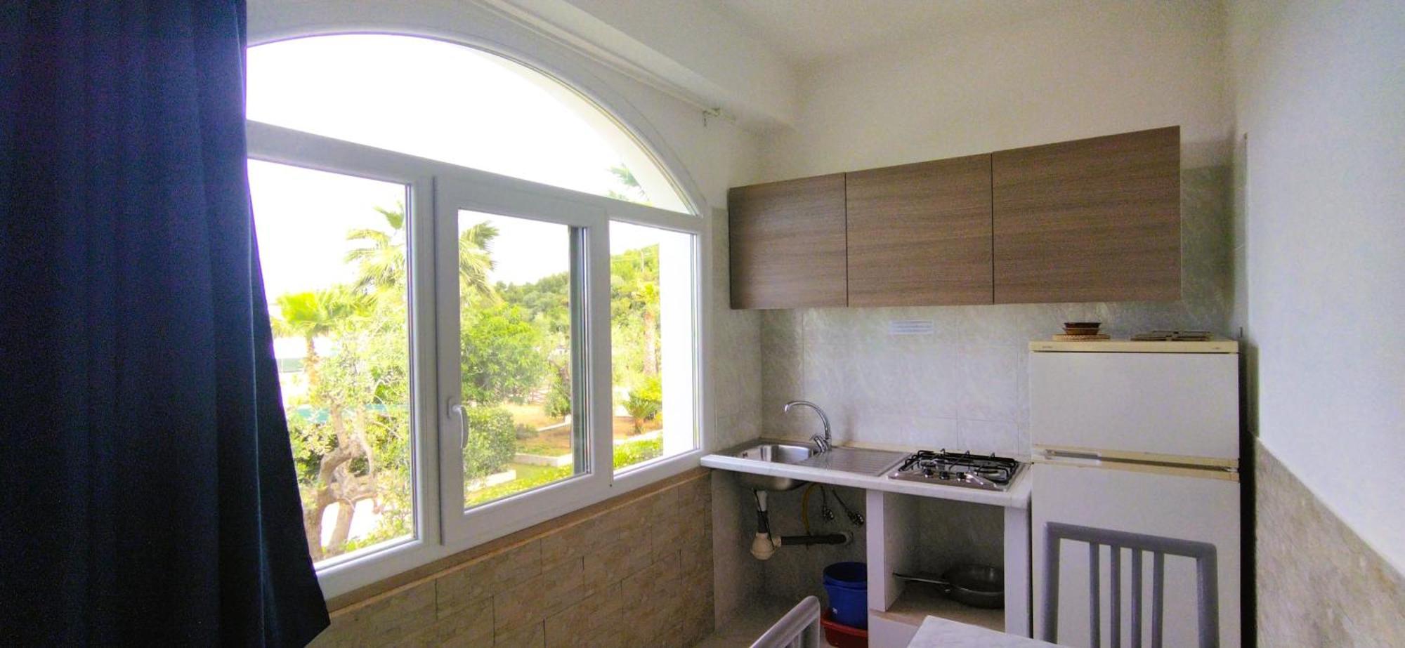 Hotel Residence Villa Ascoli Весте Екстериор снимка