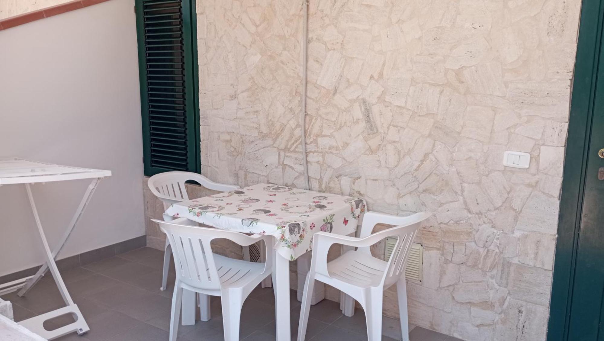 Hotel Residence Villa Ascoli Весте Екстериор снимка