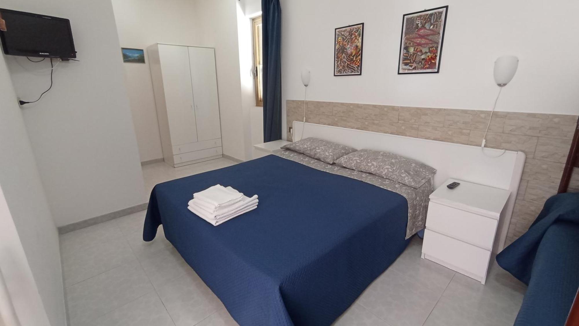 Hotel Residence Villa Ascoli Весте Екстериор снимка