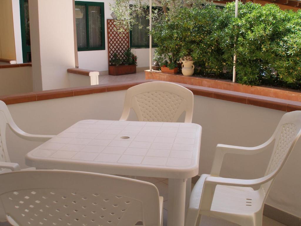 Hotel Residence Villa Ascoli Весте Стая снимка