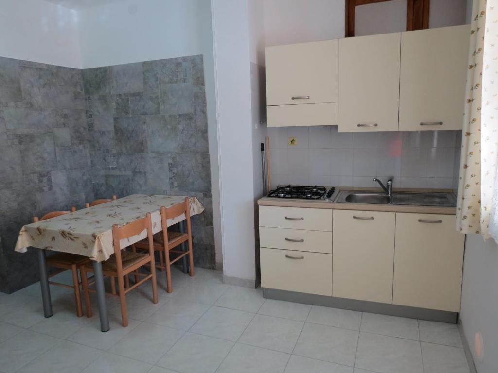 Hotel Residence Villa Ascoli Весте Стая снимка